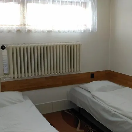 Privát Tibo *